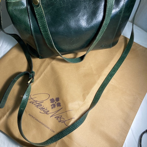 VNTG PATRICIA NASH STYLE P82806 Dark Green Leather Crossbody with Dust bag - Picture 3 of 11